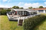 Four-Bedroom Holiday home in Ronde 3