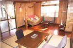 Guesthouse Pakira - Female Only