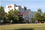 Hampton Inn & Suites Raleigh-Cary I-40 - RBC Center