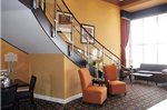 Quality Inn & Suites St. Charles