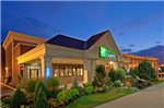 Holiday Inn Express Lynbrook-Rockville Centre