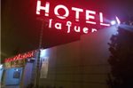 La Fuente Hotel & Suites