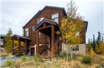 Lodge Pole Townhome by Colorado Rocky Mountain Resorts