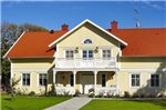Six-Bedroom Holiday home in Kungshamn