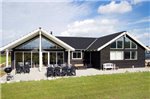 Six-Bedroom Holiday home in Sydals