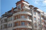 Tashevi Apartments