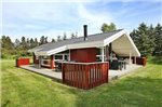Three-Bedroom Holiday home in Jerup 6