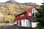 Two-Bedroom Holiday home in Lyngdal 3