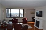 West End 30th Floor Luxury One Bedroom Apartment by Spare Suite