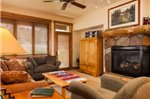 3106 Champagne Lodge- Trappeur