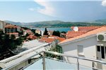 Apartment Trogir with Sea View 06
