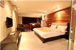 Chengdu Comma Apartment Hotel - Xinian Branch