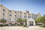 Fairfield Inn and Suites Fort Worth University Drive