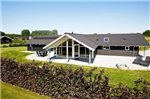 Five-Bedroom Holiday home in Ebeltoft 2