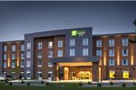 Holiday Inn Express and Suites Madison Central