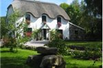 Lissyclearig Thatched Cottage