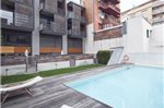 My Space Barcelona Gracia Pool B46