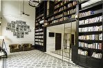 The Alcove Library Hotel