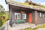 Three-Bedroom Holiday home in Hovden 1